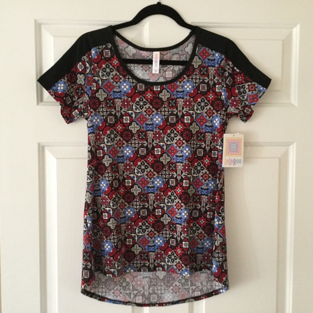 【LuLaRoe】Classic T ✨NWT✨